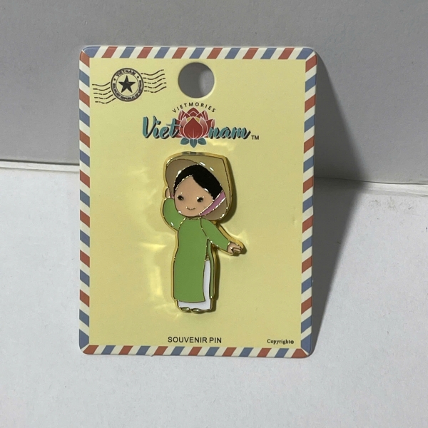 PIN (ÁO DÀI XANH LÁ)